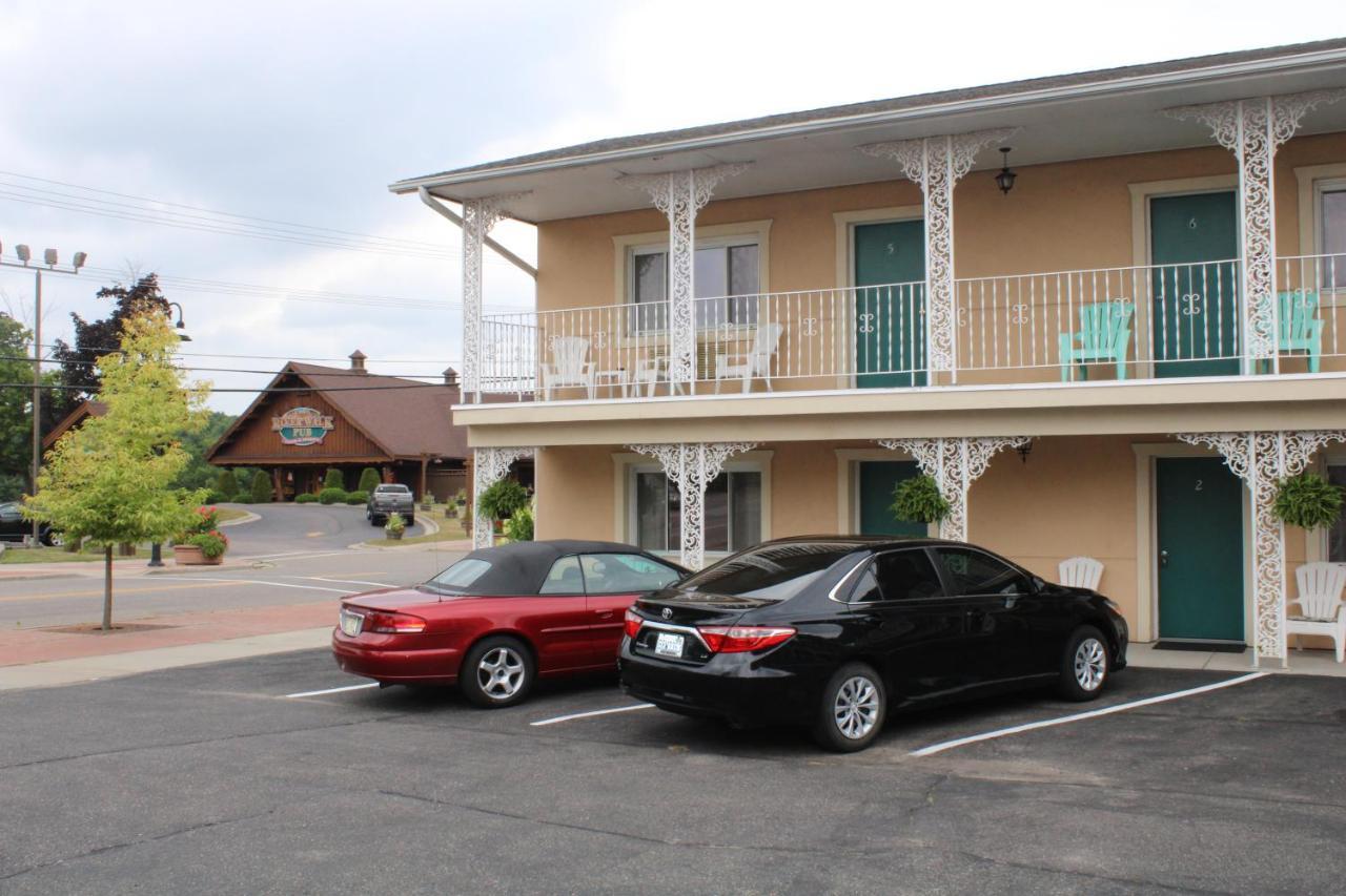 River Road Motel Wisconsin Dells Eksteriør bilde